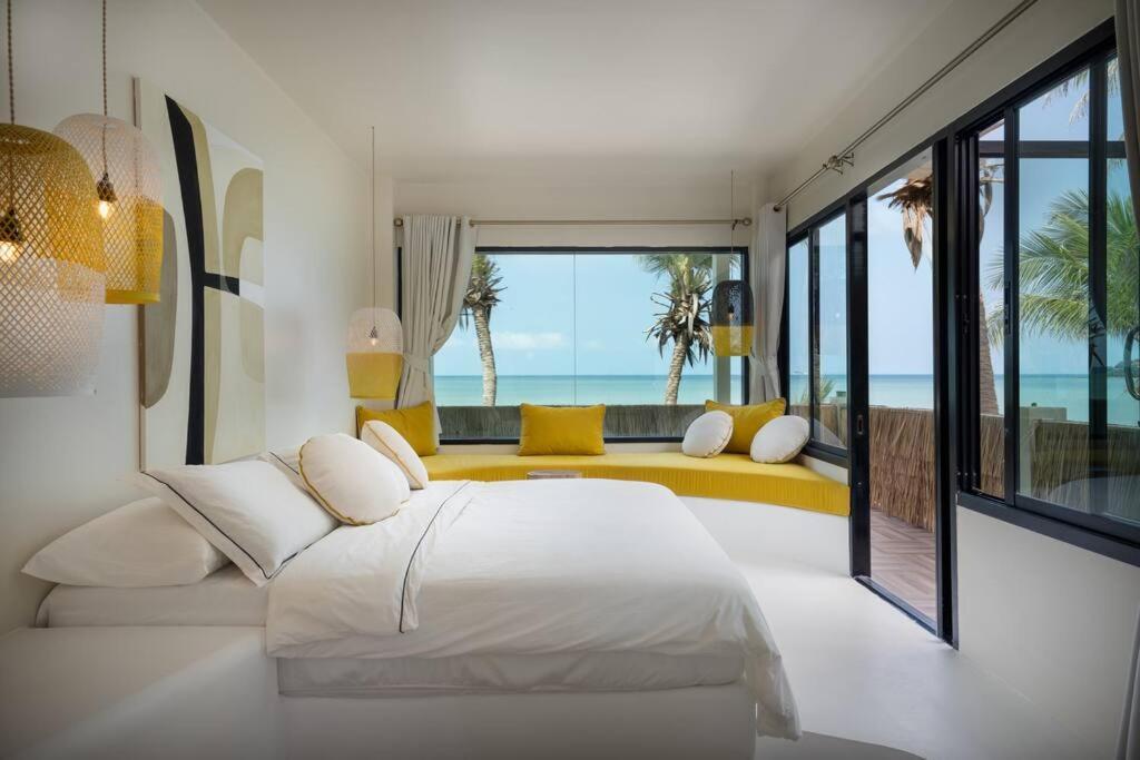 Villa Le Cerf Dore Hinkong Екстер'єр фото